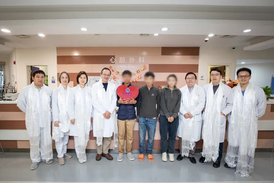 17歲少年咳嗽發(fā)熱15天，找不到感染原因！一查心臟更嚇人！上海醫(yī)生出手→