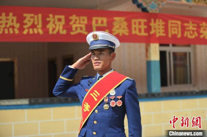 護(hù)西藏“江南”森林生態(tài)安全、提升專(zhuān)業(yè)技能兩位消防員獲個(gè)人三等功