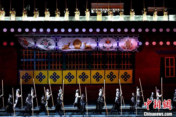 3月17日，西藏拉薩，《文成公主》大型史詩劇演出現(xiàn)場?！±盍?攝